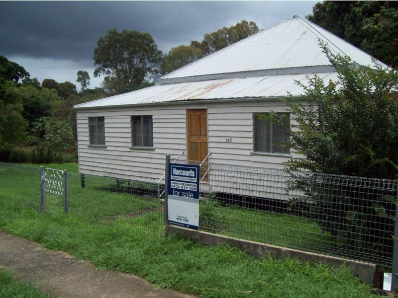 112 James, Mount Morgan QLD 4714