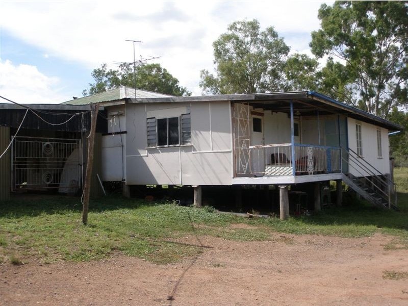 585 Oakey Creek Road, Mount Morgan QLD 4714