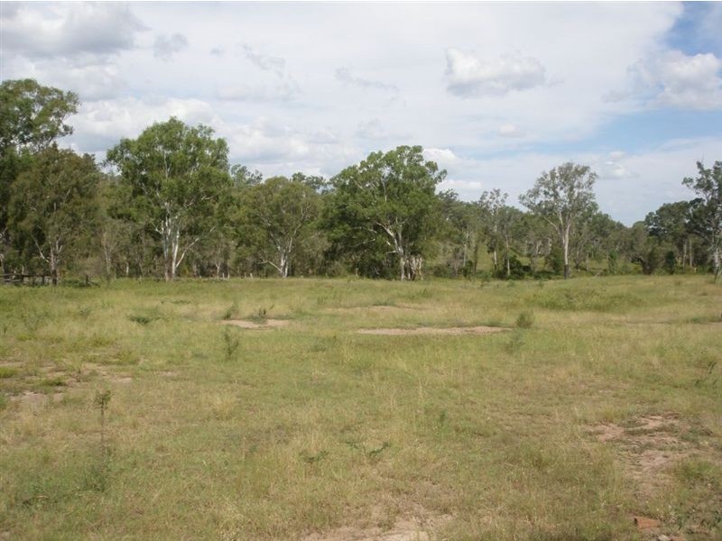585 Oakey Creek Road, Mount Morgan QLD 4714