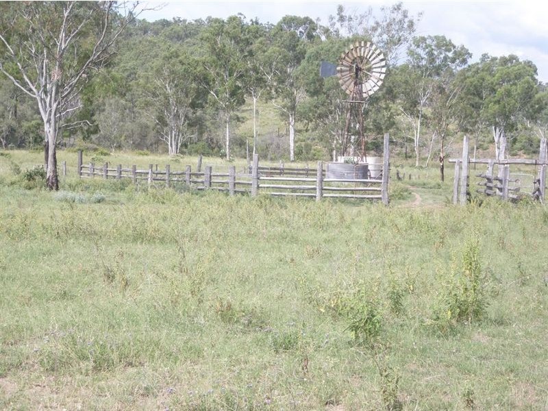 585 Oakey Creek Road, Mount Morgan QLD 4714