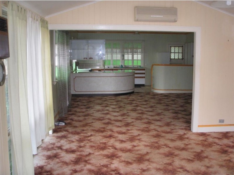 28 Glencoe St, The Range QLD 4700