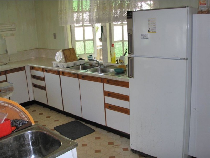 28 Glencoe St, The Range QLD 4700