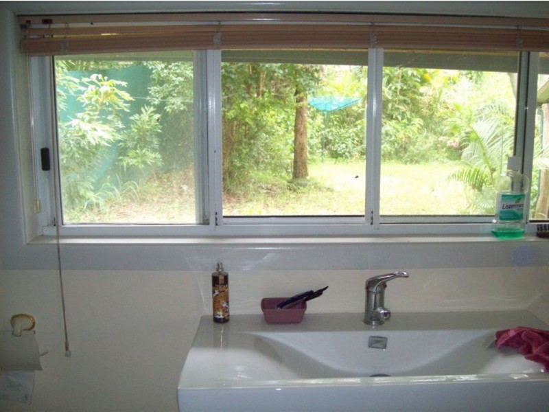 5a Coronation Drive, Mount Morgan QLD 4714