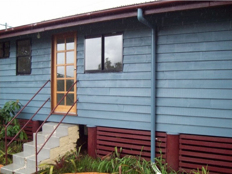 17 Grey, Mount Morgan QLD 4714