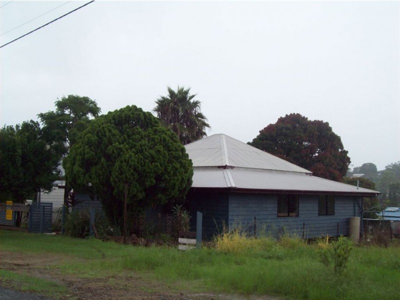 17 Grey, Mount Morgan QLD 4714