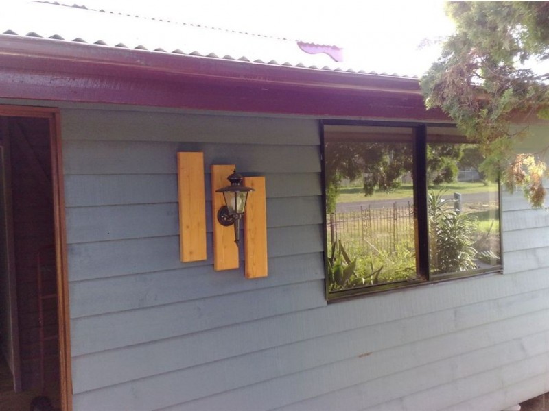 17 Grey, Mount Morgan QLD 4714