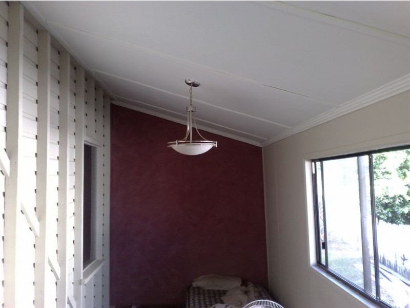 17 Grey, Mount Morgan QLD 4714