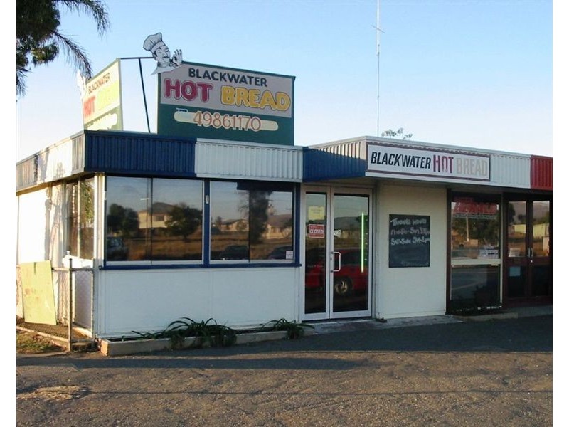 8 Railway Street, Blackwater QLD 4717