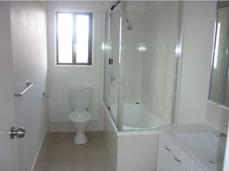 10 Viney, Gracemere QLD 4702