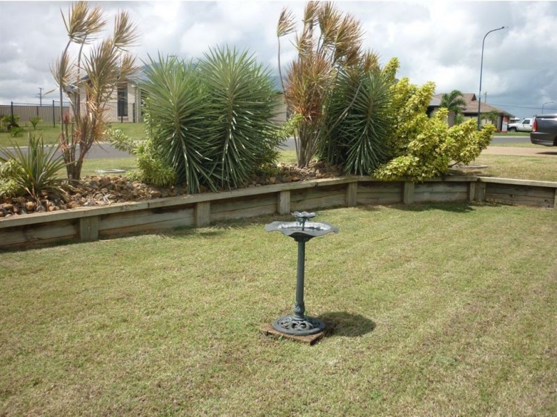 74 Buxton Drive, Gracemere QLD 4702