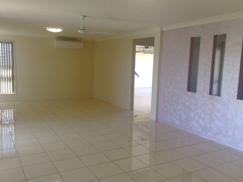 74 Buxton Drive, Gracemere QLD 4702