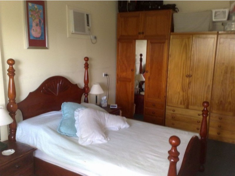 30 West Street, Mount Morgan QLD 4714