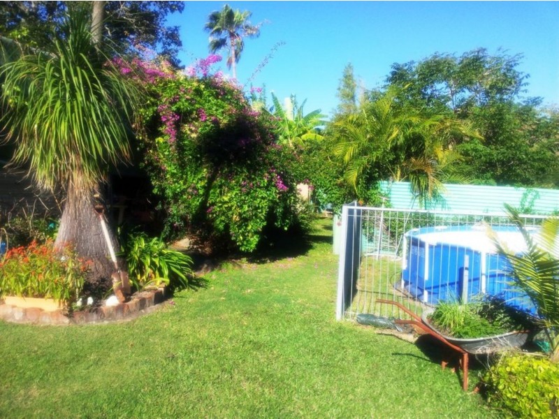 6 Queen Street, Mount Morgan QLD 4714