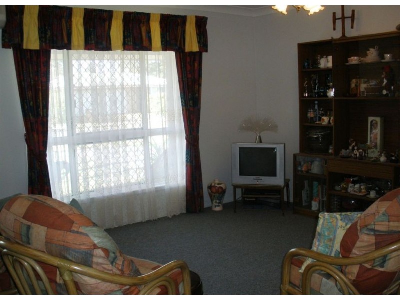 6 Gleeson Close, Gracemere QLD 4702