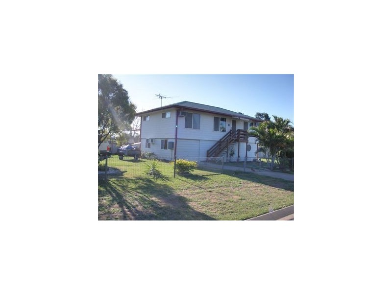2 Rosewood Avenue, Gracemere QLD 4702