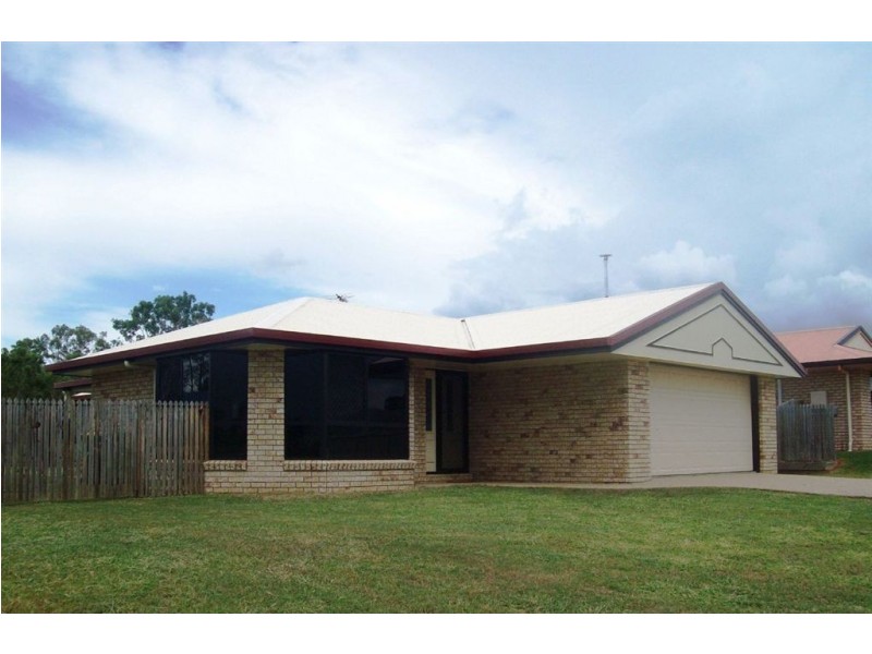 12 Davies Avenue, Gracemere QLD 4702