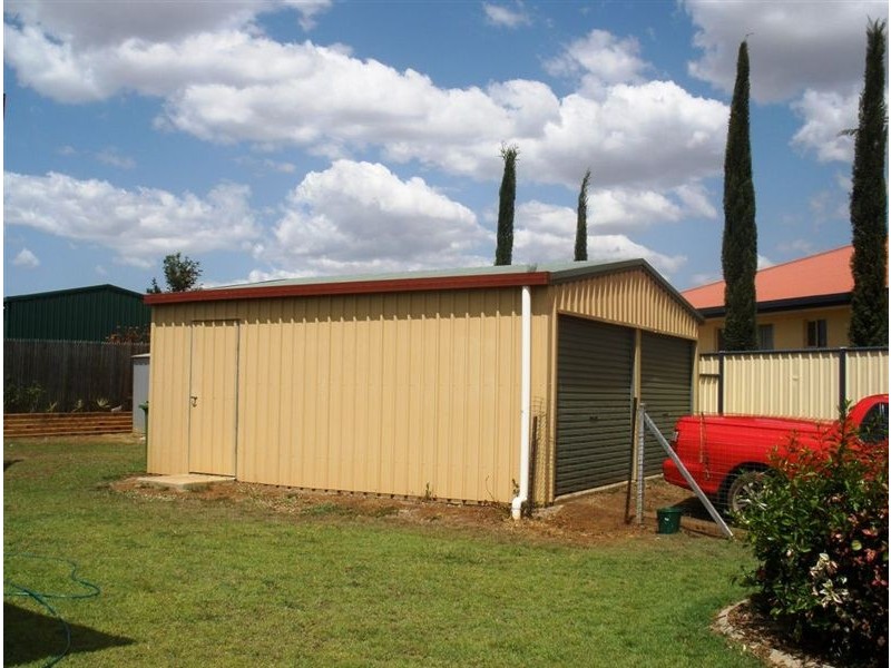 25 Rosewood Avenue, Gracemere QLD 4702
