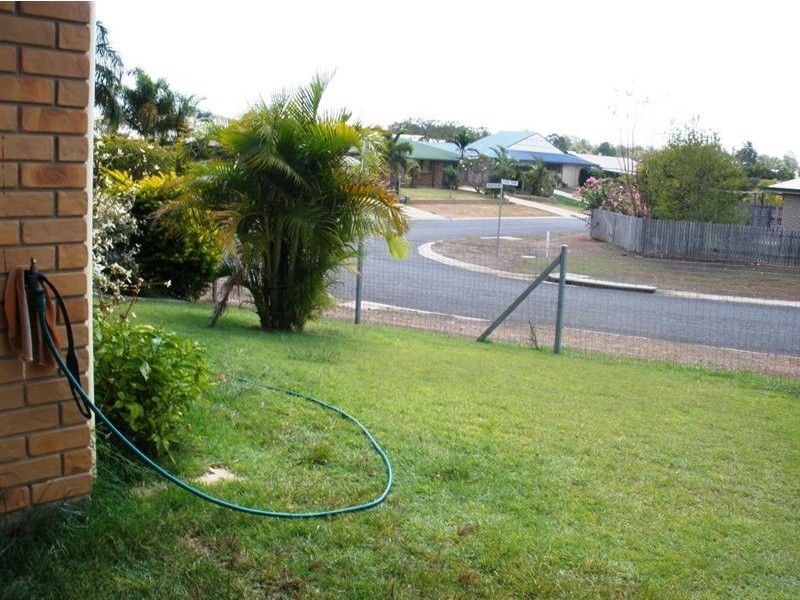 25 Rosewood Avenue, Gracemere QLD 4702