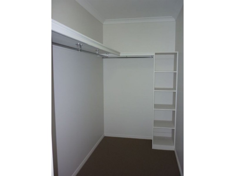 103 Lucas st, Gracemere QLD 4702