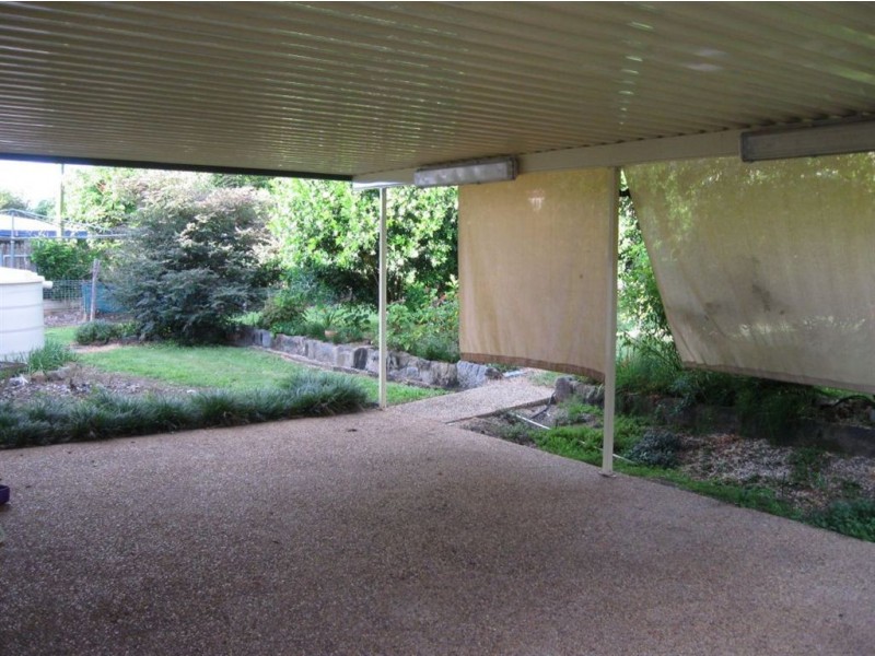 26 FITZGERALD, Gracemere QLD 4702