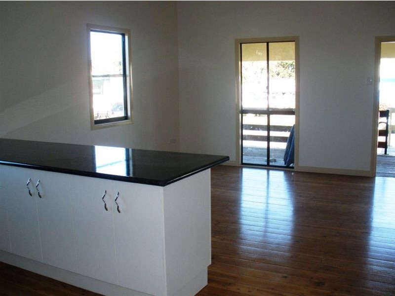 128 Stanley Street, Rockhampton QLD 4700