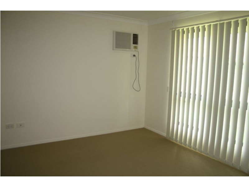 19 Seonaid Place, Gracemere QLD 4702