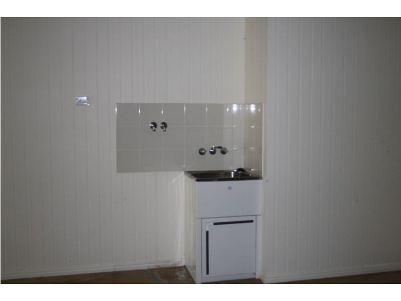 19 Seonaid Place, Gracemere QLD 4702