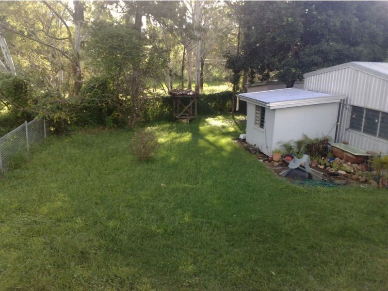 110 james, Mount Morgan QLD 4714