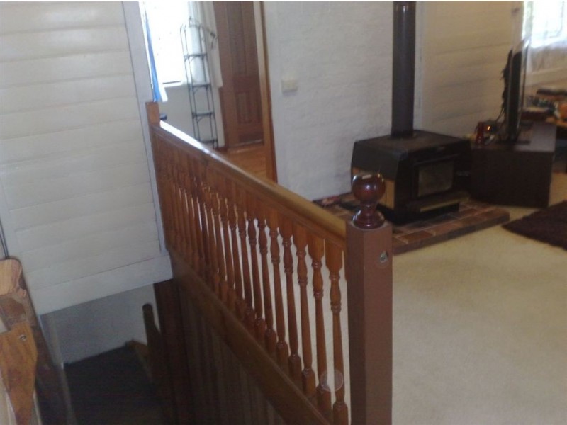 110 james, Mount Morgan QLD 4714