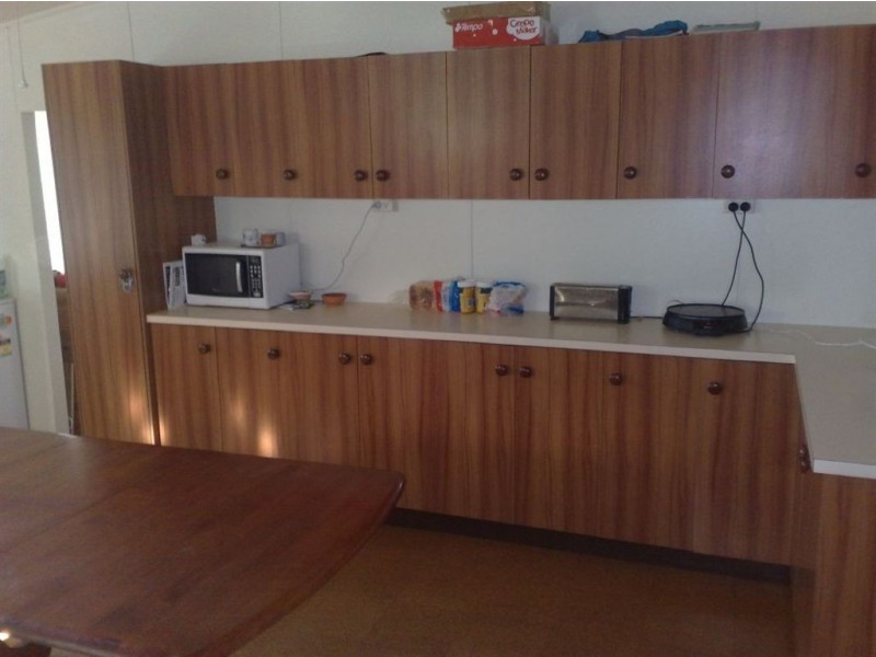 110 james, Mount Morgan QLD 4714