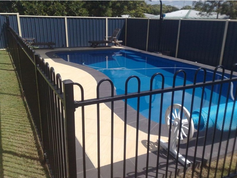 14 Buxton Dv, Gracemere QLD 4702