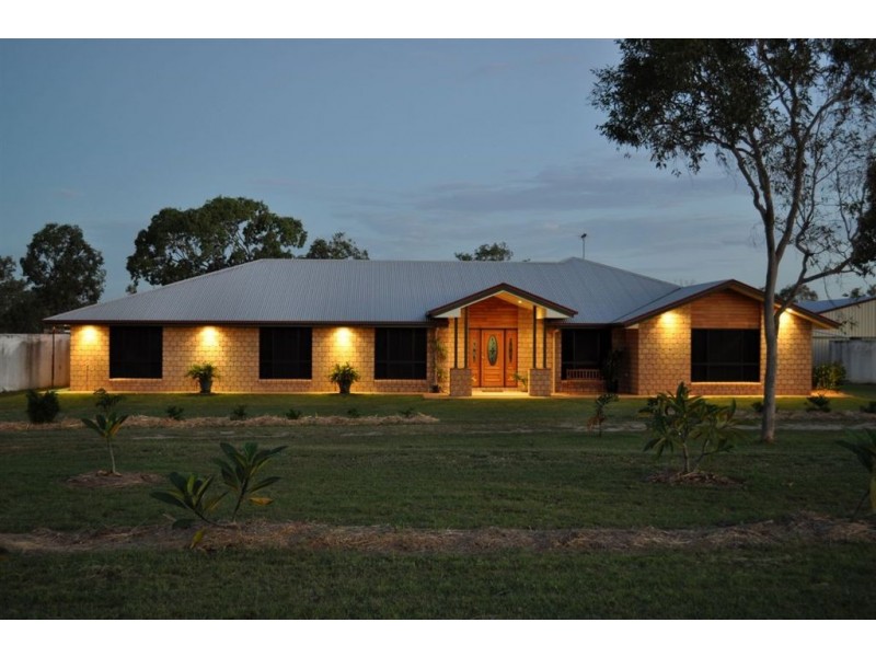 25 Latimer Av, Gracemere QLD 4702