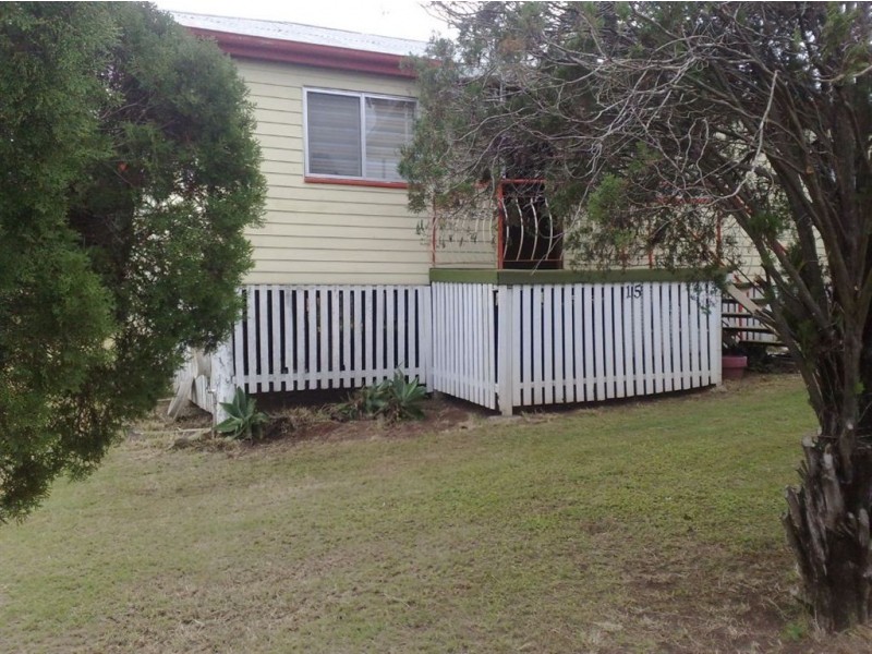 15 Joyce Street, Mount Morgan QLD 4714