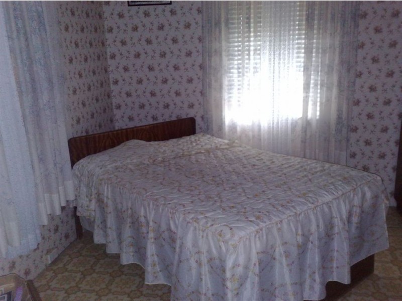 15 Joyce Street, Mount Morgan QLD 4714