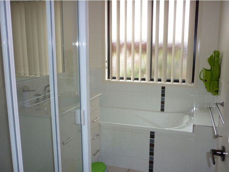 20 Gilmore Ct, Gracemere QLD 4702