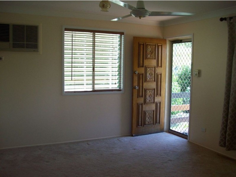 33 Reservoir Street, Gracemere QLD 4702