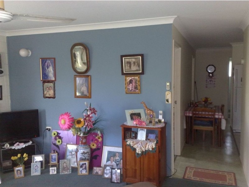 1/2/29 Barry, Gracemere QLD 4702