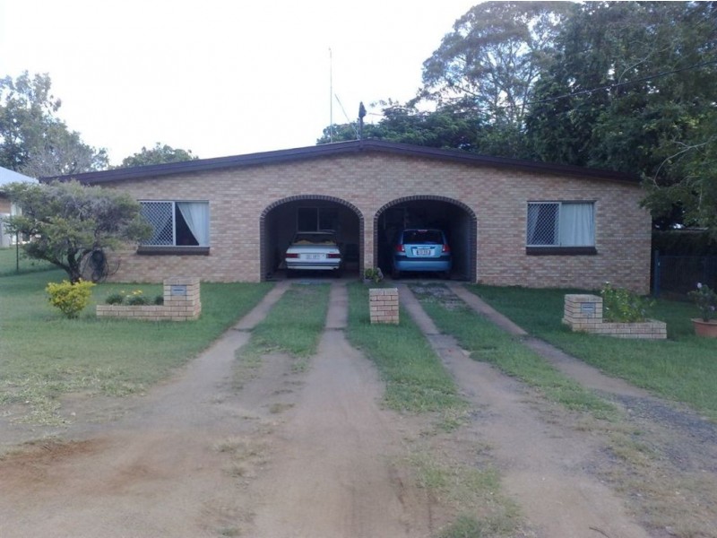 1/2/29 Barry, Gracemere QLD 4702