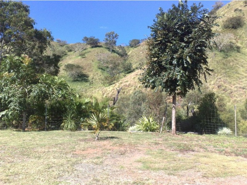 16 usher, Mount Morgan QLD 4714