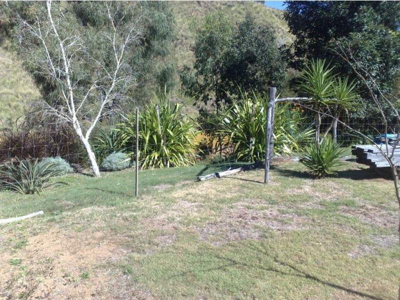 16 usher, Mount Morgan QLD 4714