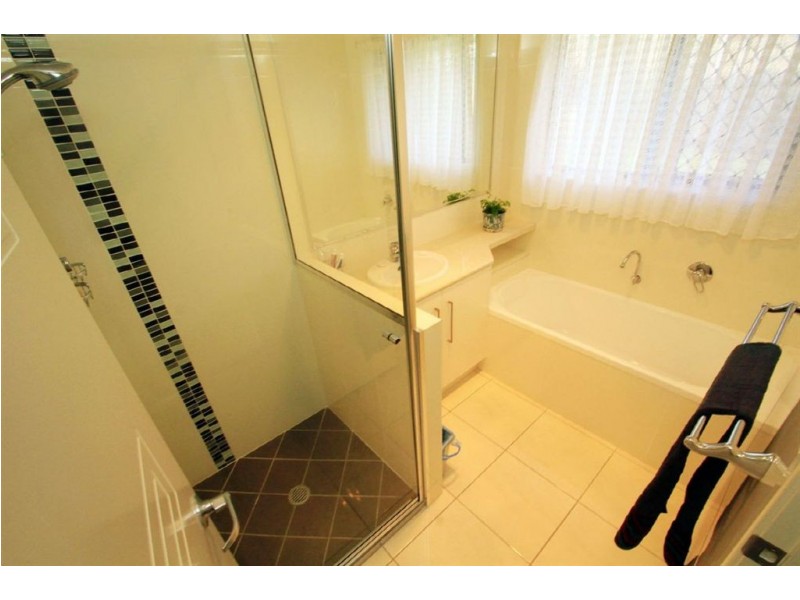 26 Corella Drive, Gracemere QLD 4702