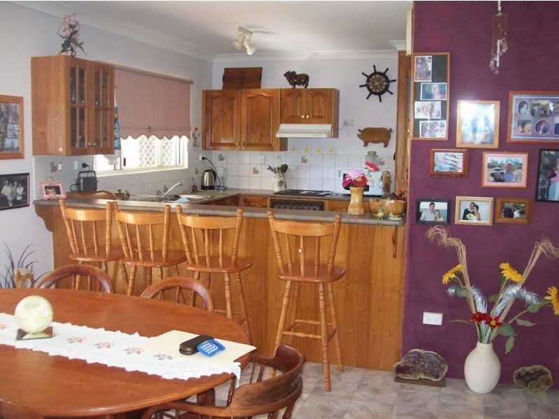 113 Cherryfields Rd, Gracemere QLD 4702