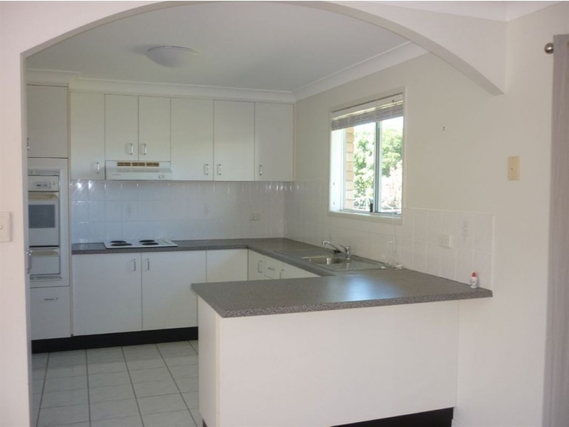 14 Gleeson Close, Gracemere QLD 4702