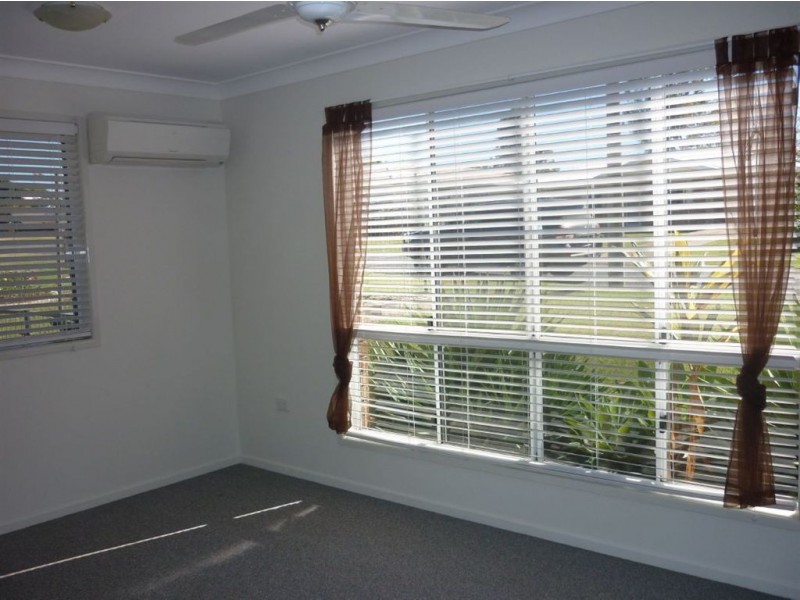 14 Gleeson Close, Gracemere QLD 4702