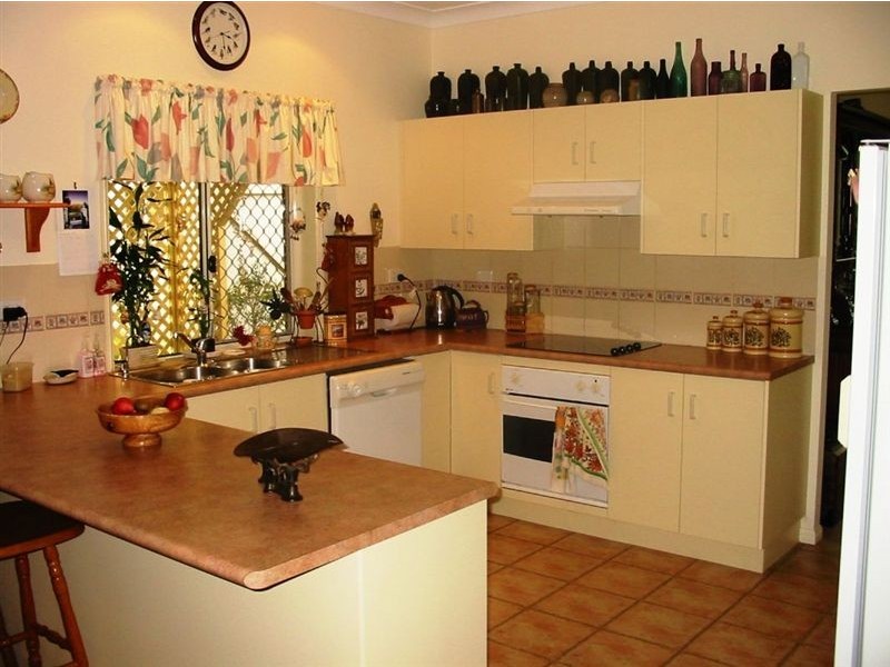 679 Yeppoon Road, Limestone Creek QLD 4701