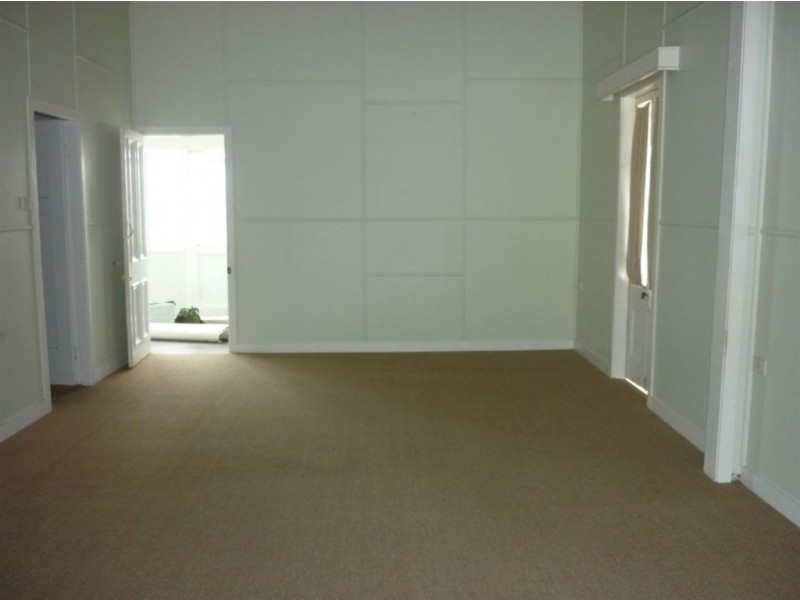 375 Struck Oil rd, Mount Morgan QLD 4714