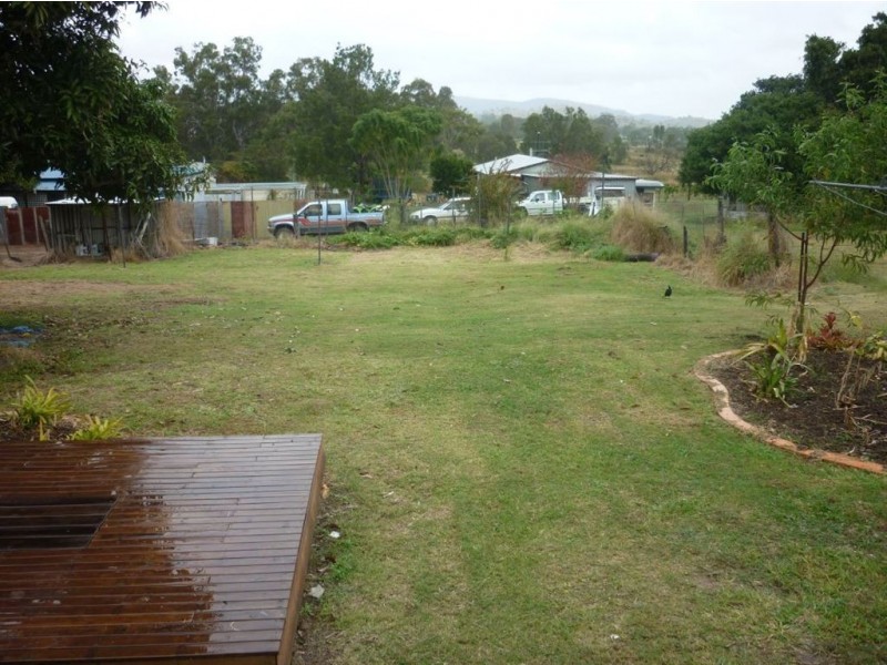 17 Grey street, Mount Morgan QLD 4714
