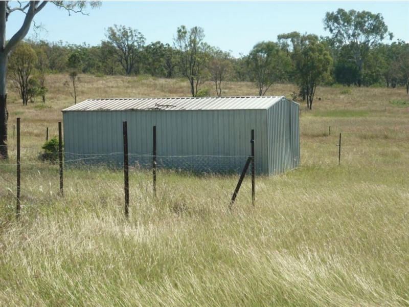 2489 Stanwell-Waroula Rd, Alton Downs QLD 4702