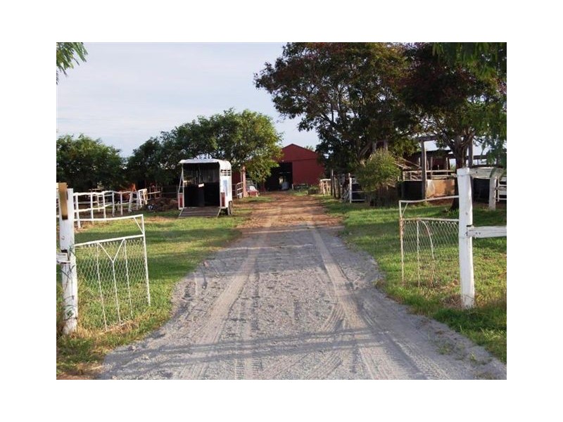 1149 Ridgelands Rd, Alton Downs QLD 4702