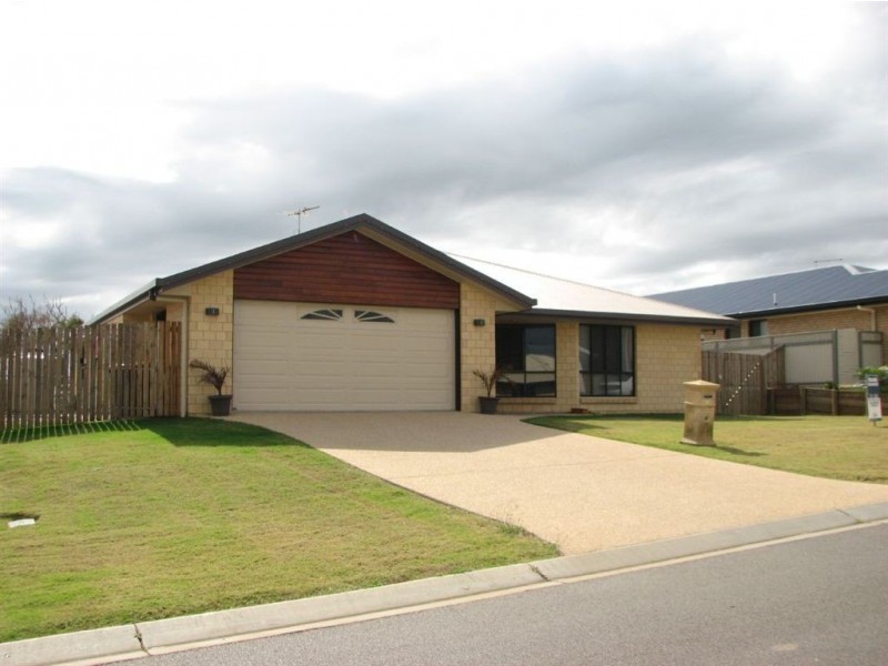 18 Boatwright Ave, Gracemere QLD 4702